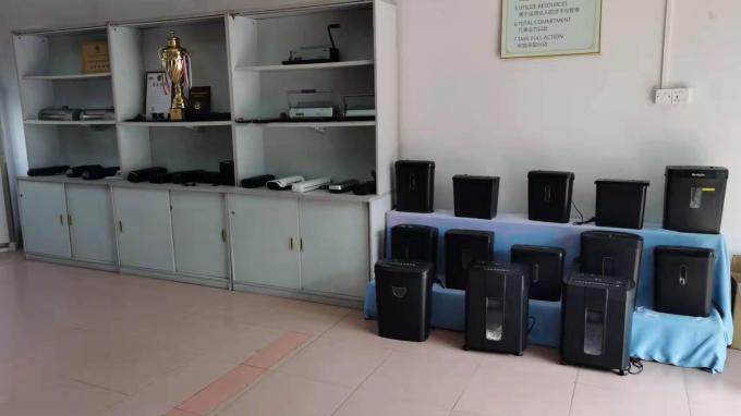 10L panier à panier 5 feuilles A4 mini bande découpée papier déchiqueteuse avec fonctionnalités automatiques / OFF / Rev pour une utilisation à domicile 11